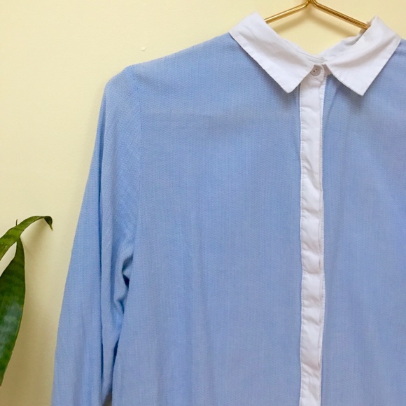 H&M • button-up - Picture 3 of 4